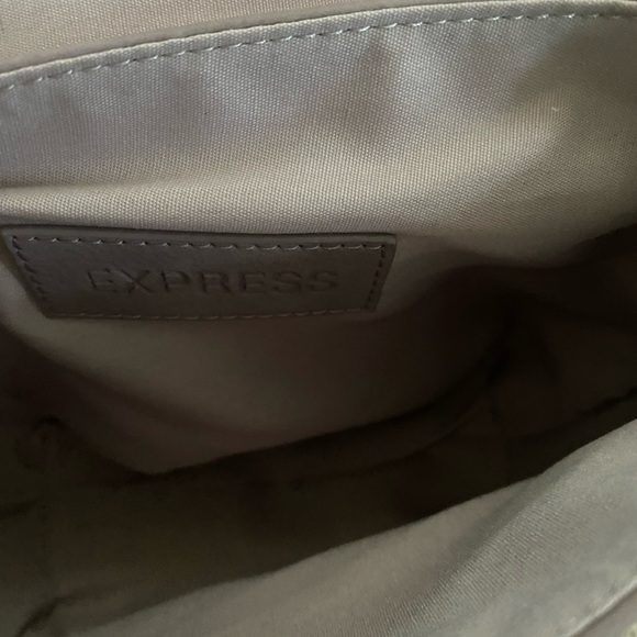 NWT express crossbody bag - Picture 5 of 5